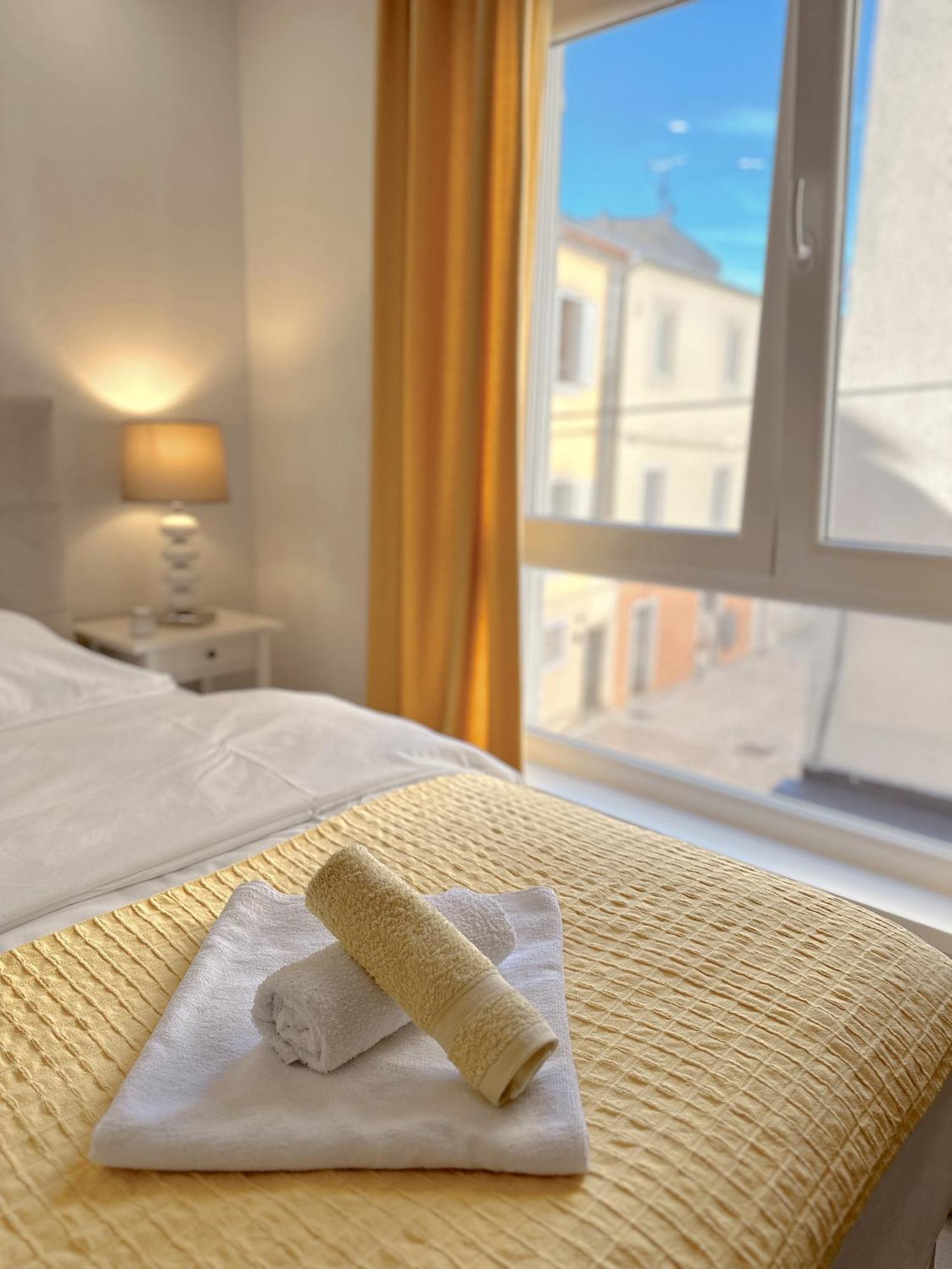 Anamari Apartments ザダル エクステリア 写真